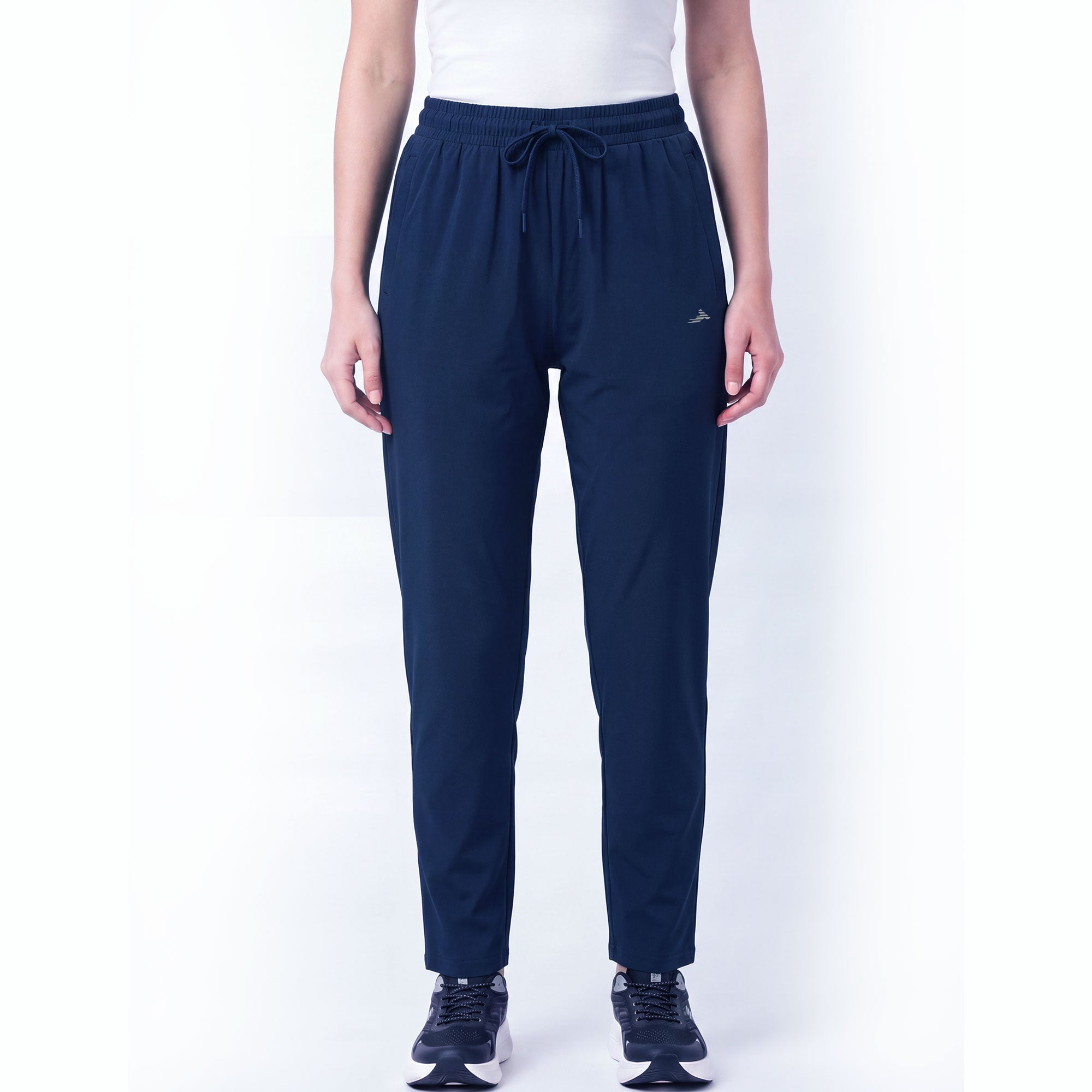 Ahleisure-Women-ecomm-pants-Front_f824afd2-bee4-4a58-81f3-e345d83e164c.jpg