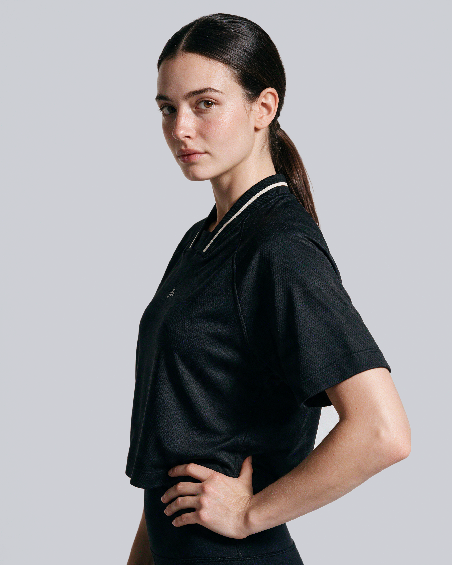 Women's Short Sleeve Crop Top - Black